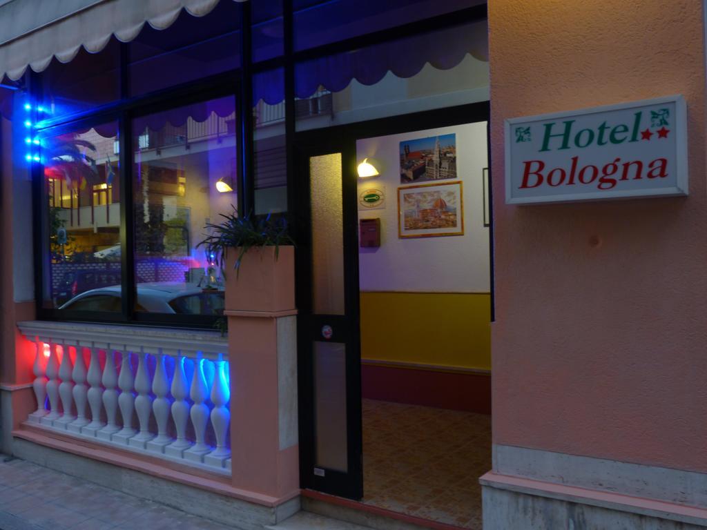 Hotel Bologna San Benedetto del Tronto Kültér fotó