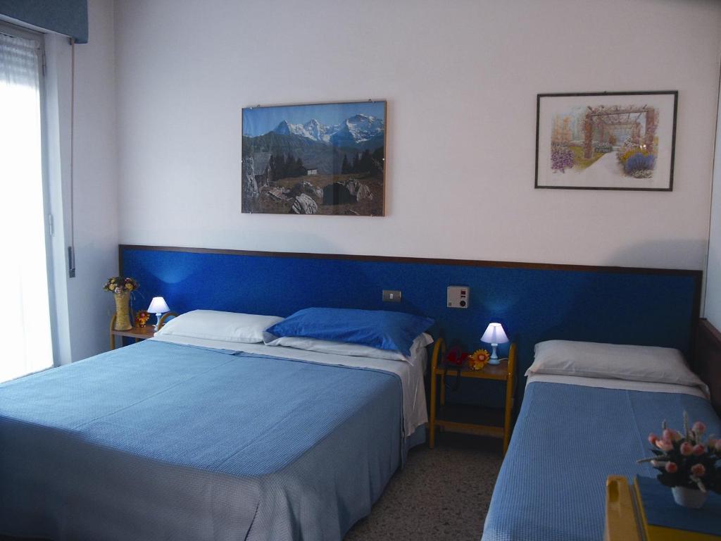 Hotel Bologna San Benedetto del Tronto Szoba fotó