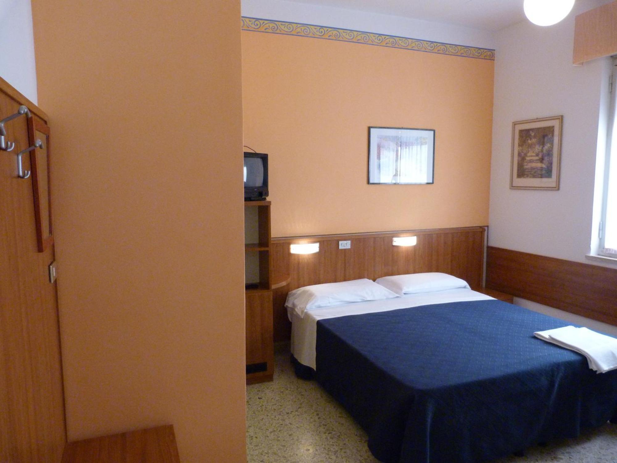 Hotel Bologna San Benedetto del Tronto Kültér fotó
