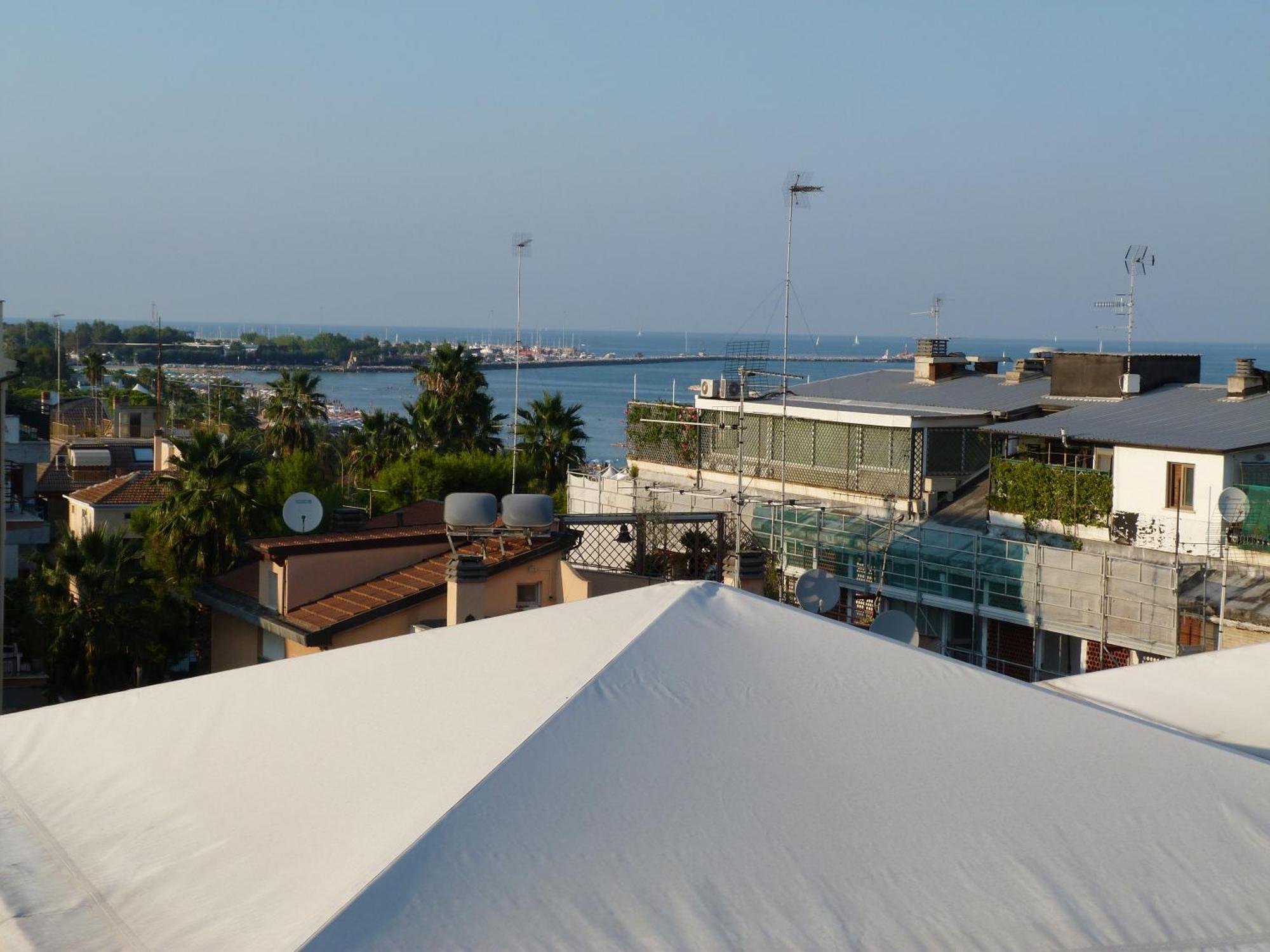 Hotel Bologna San Benedetto del Tronto Kültér fotó