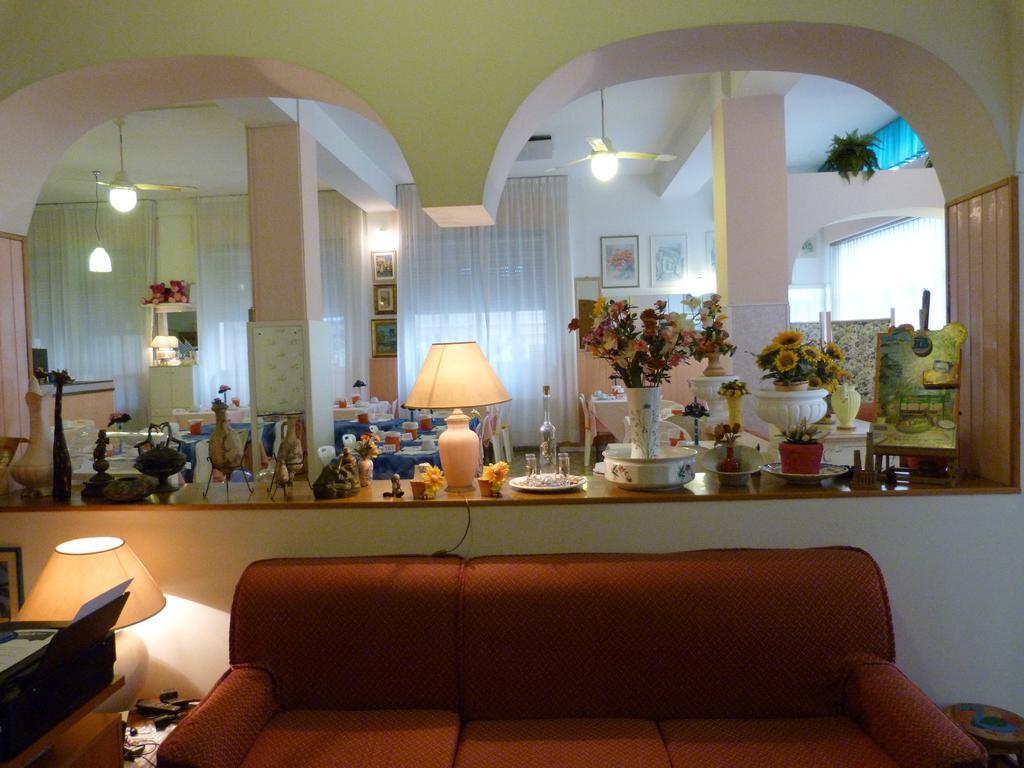 Hotel Bologna San Benedetto del Tronto Kültér fotó
